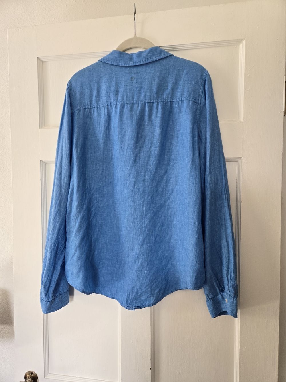 Lilly Pulitzer Women's Blue Linen Button-Up Shirt - Picture 6 of 10